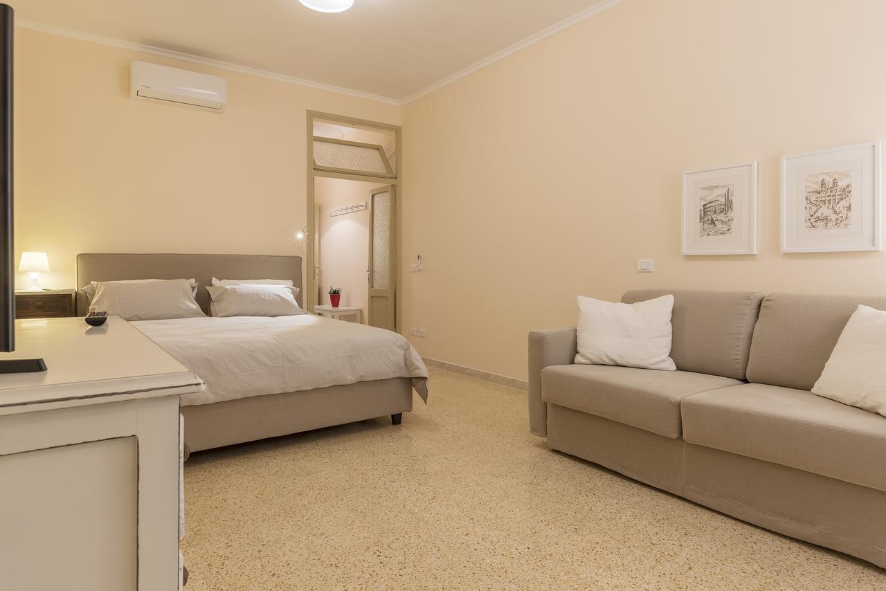 Campo De' Fiori Central Flat Rome Exterior photo
