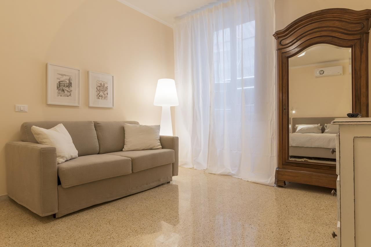 Campo De' Fiori Central Flat Rome Exterior photo