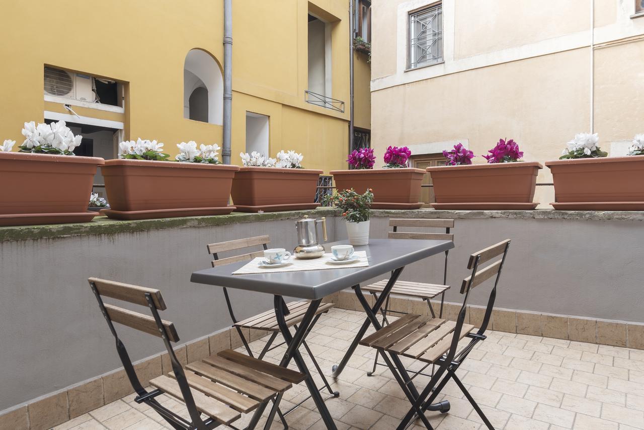 Campo De' Fiori Central Flat Rome Exterior photo
